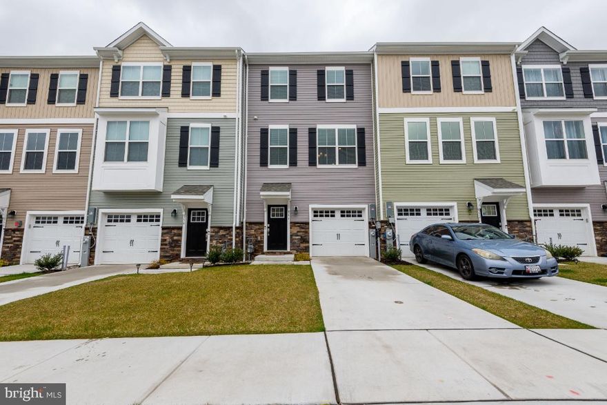 This beautiful three story townhouse was built in 2021 and remains in excellent condition. It offers an open floor plan, stainless steel appliances, gas stove, built in electric fireplace in living room, and much more. With 4 bedrooms and 3.5 bathrooms this property is extremely spacious yet still very comfortable. Sitting within less than 1.5 miles of a grocery store and a few restaurants, it's located in a convenient area. Don't miss out on this great townhouse!