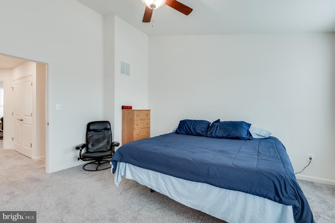 HYDE PARK - Residential