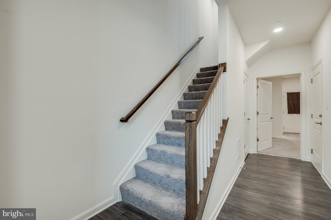 HYDE PARK - Residential