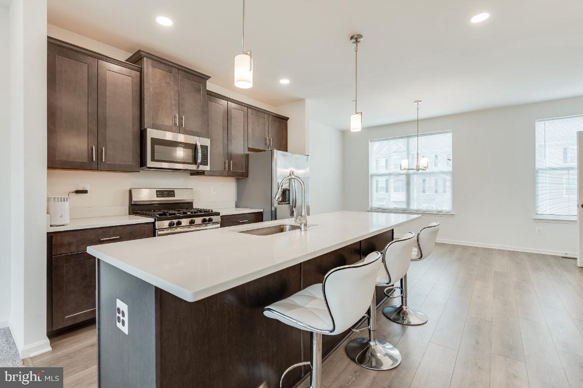 HYDE PARK - Residential