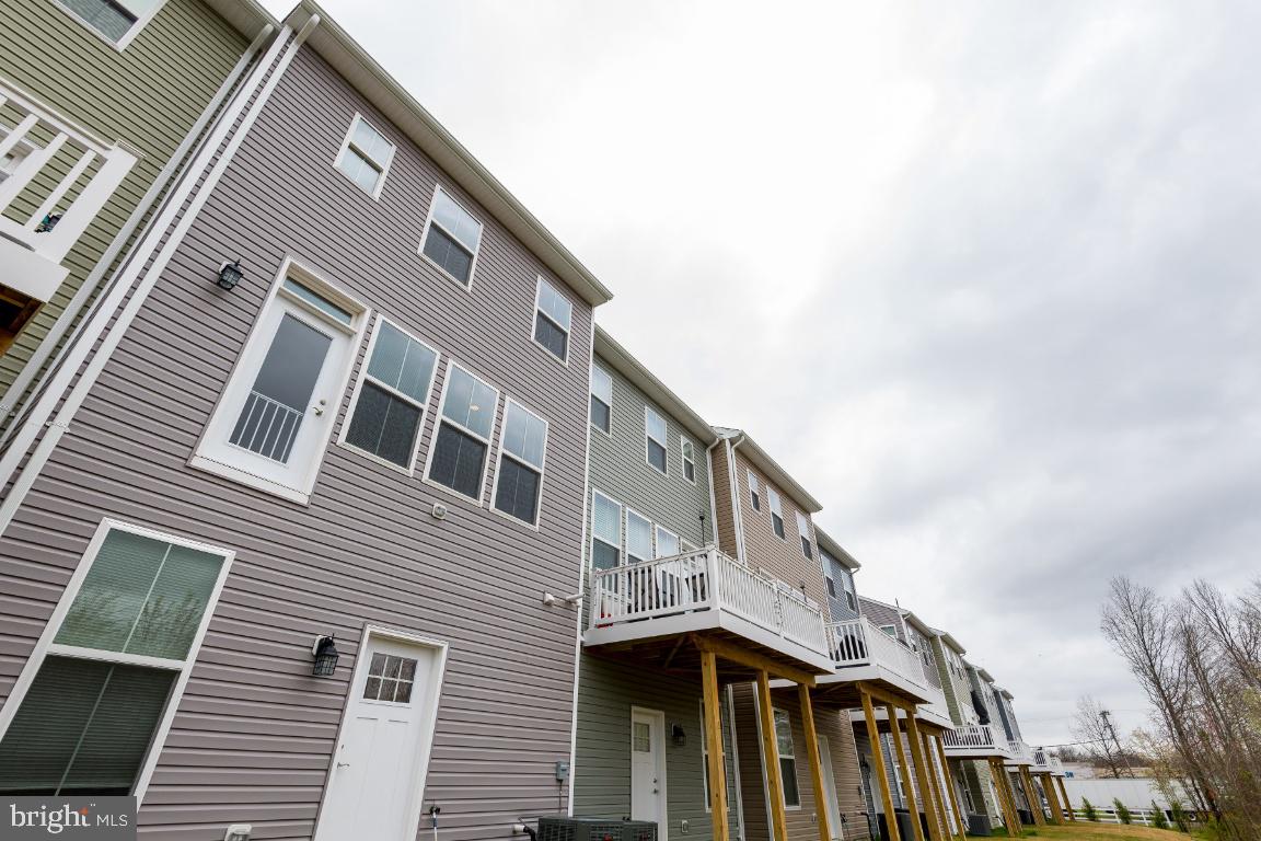 HYDE PARK - Residential