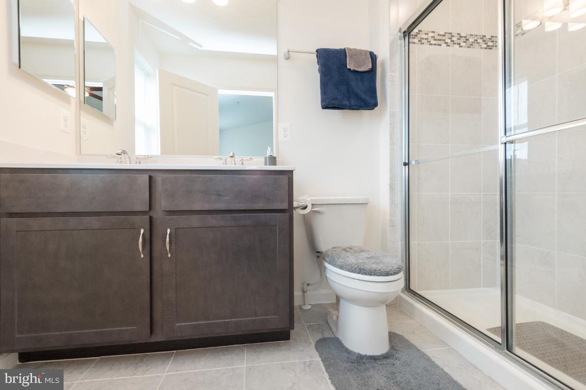 HYDE PARK - Residential