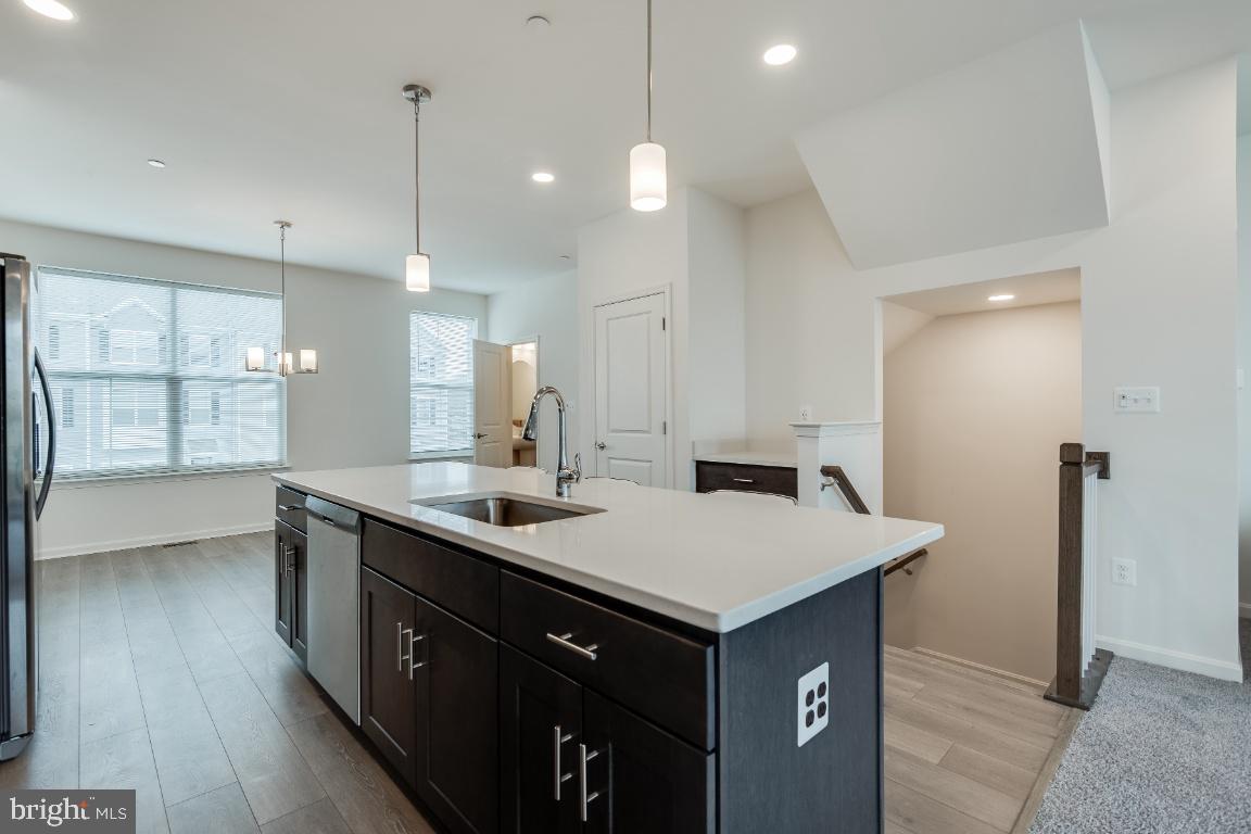 HYDE PARK - Residential