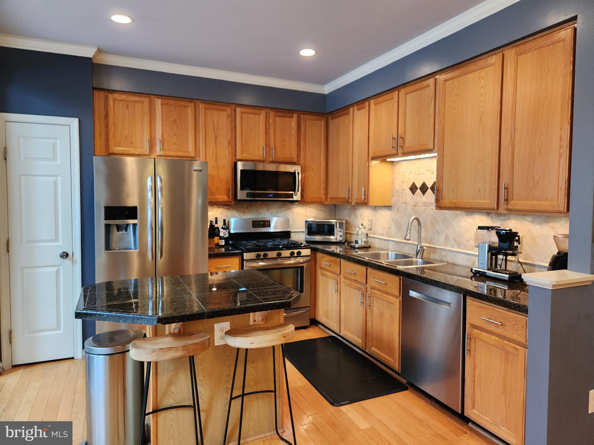 ASHBURN FARM - Residential