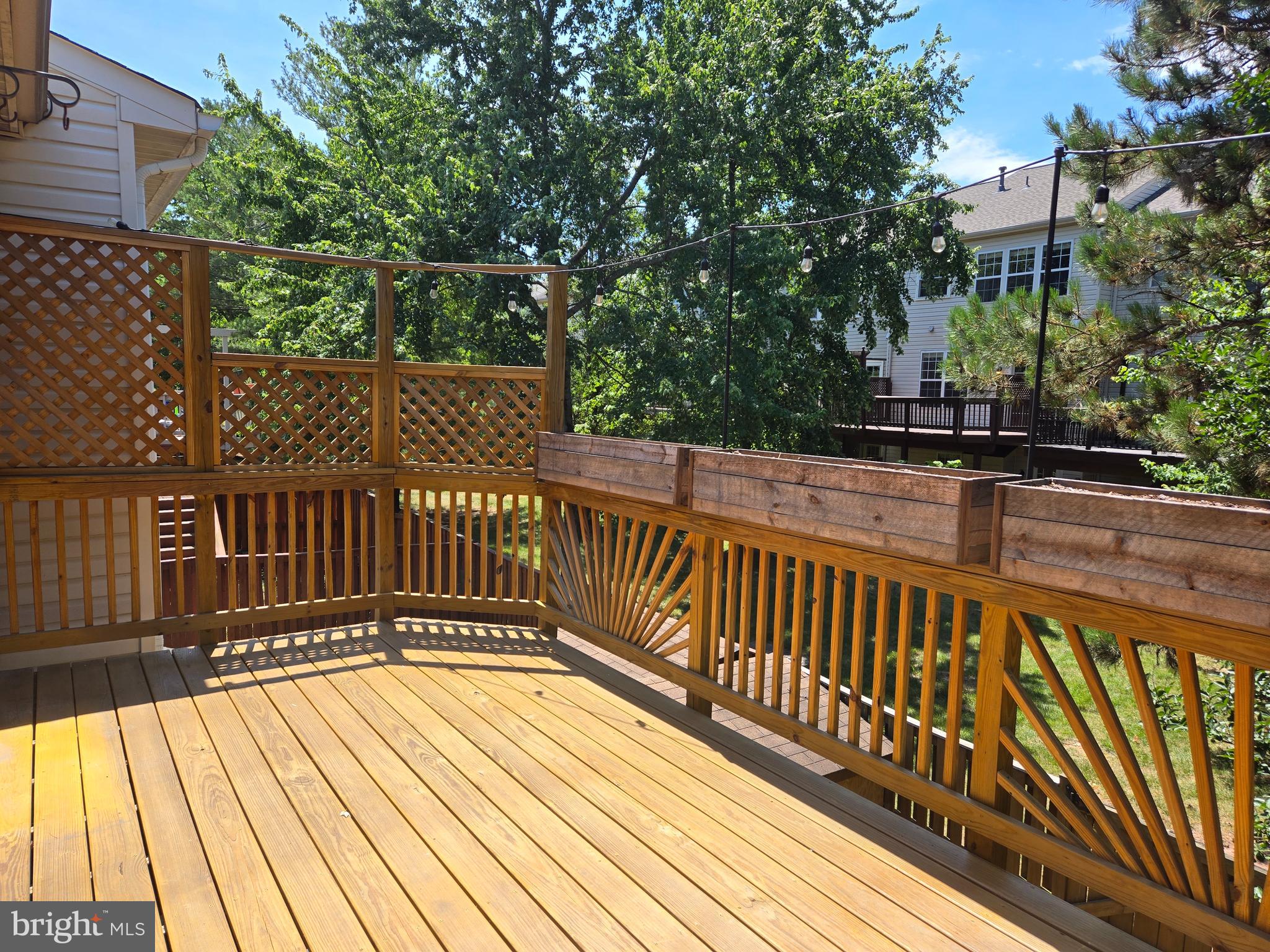 ASHBURN FARM - Residential