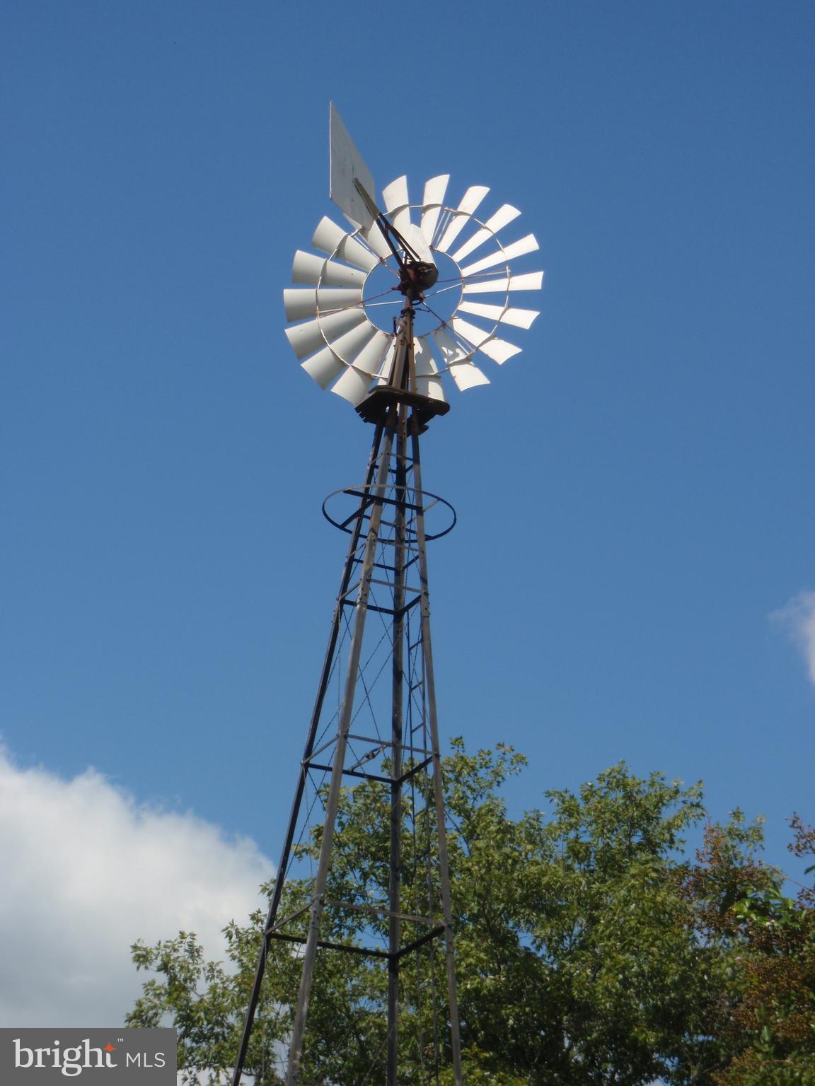 ASHBURN FARM - Residential