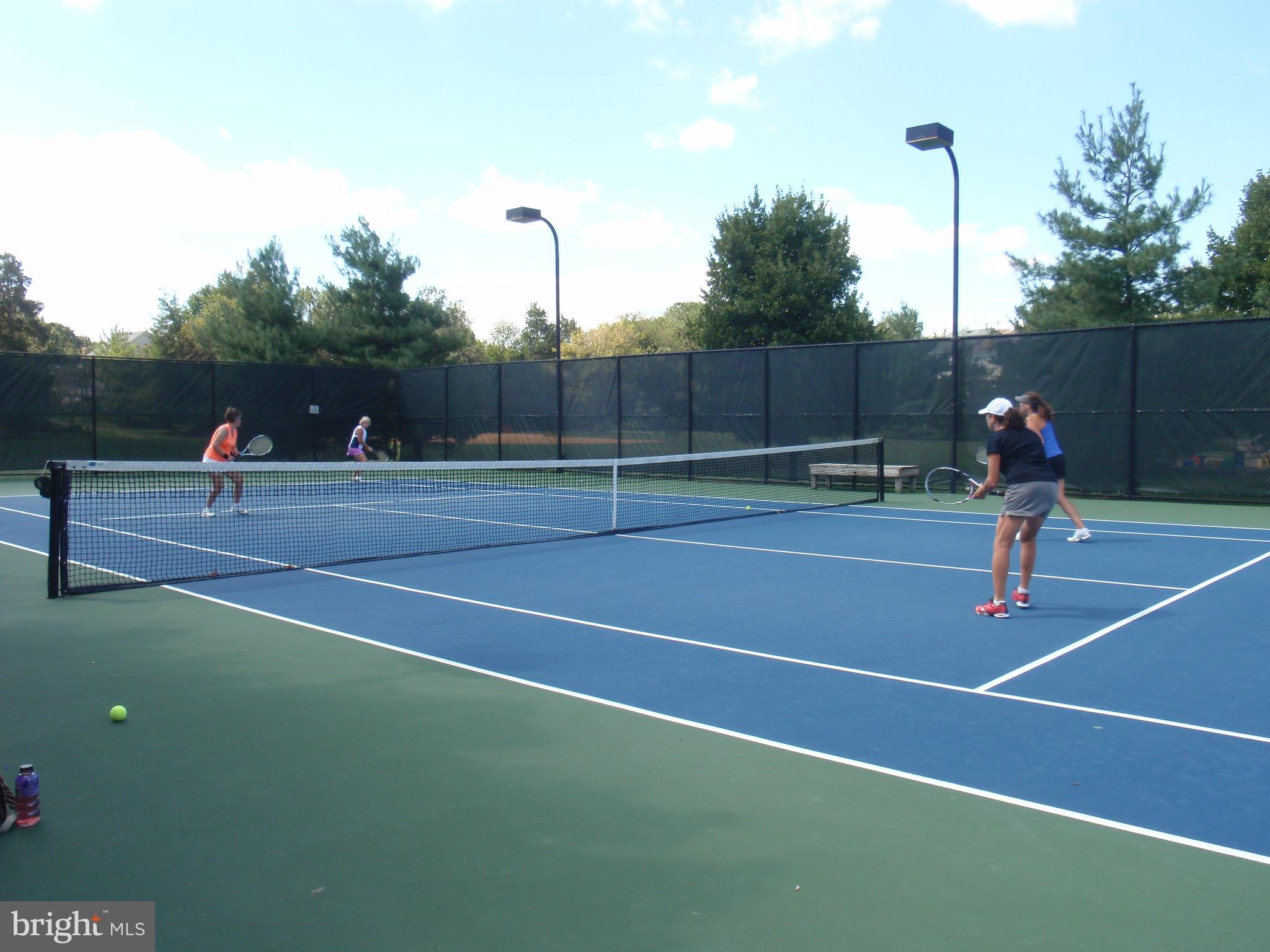 ASHBURN FARM - Residential