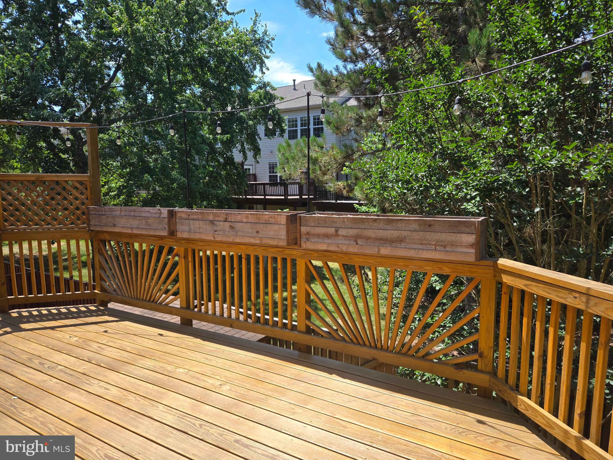 ASHBURN FARM - Residential