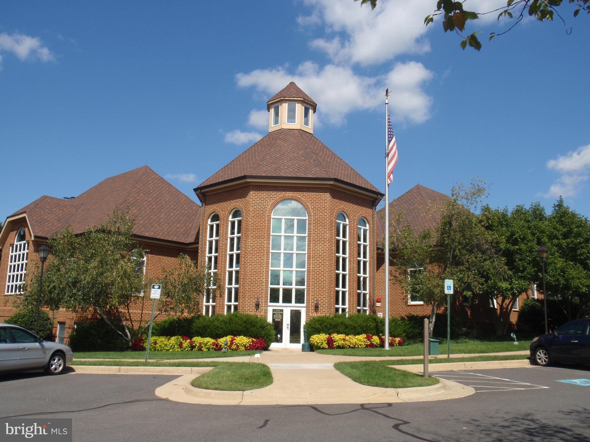 ASHBURN FARM - Residential