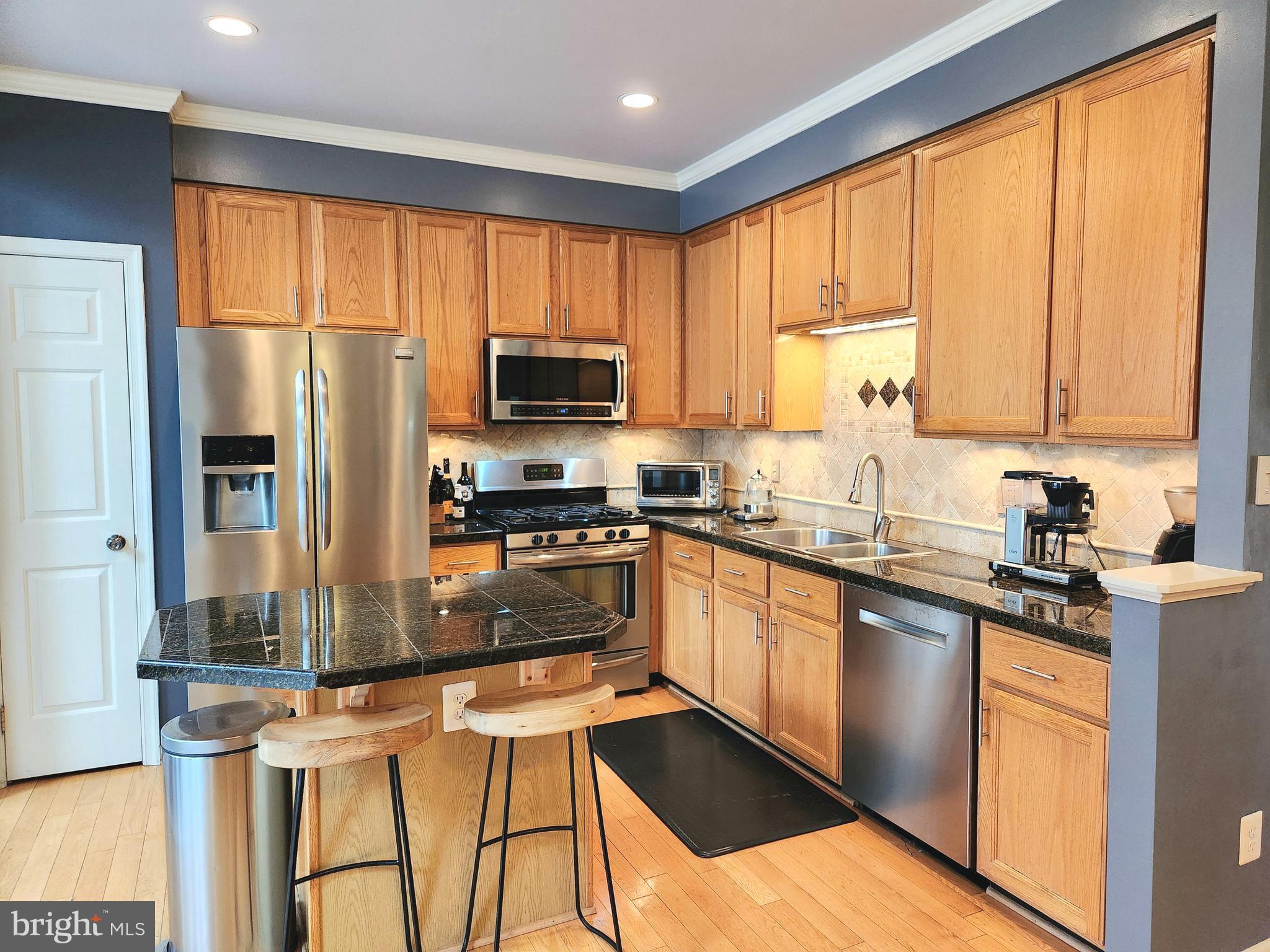 ASHBURN FARM - Residential