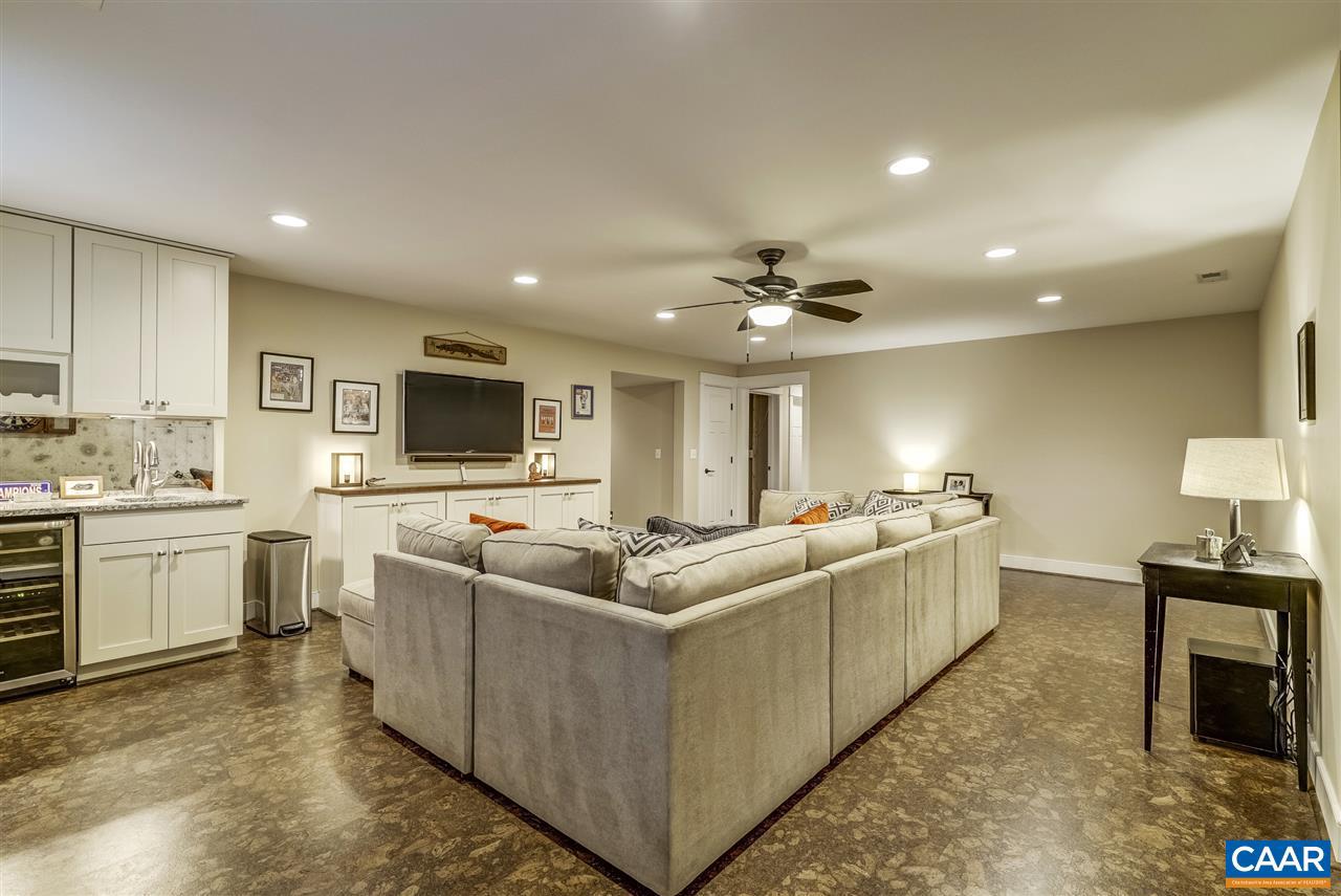 OLD TRAIL - Residential