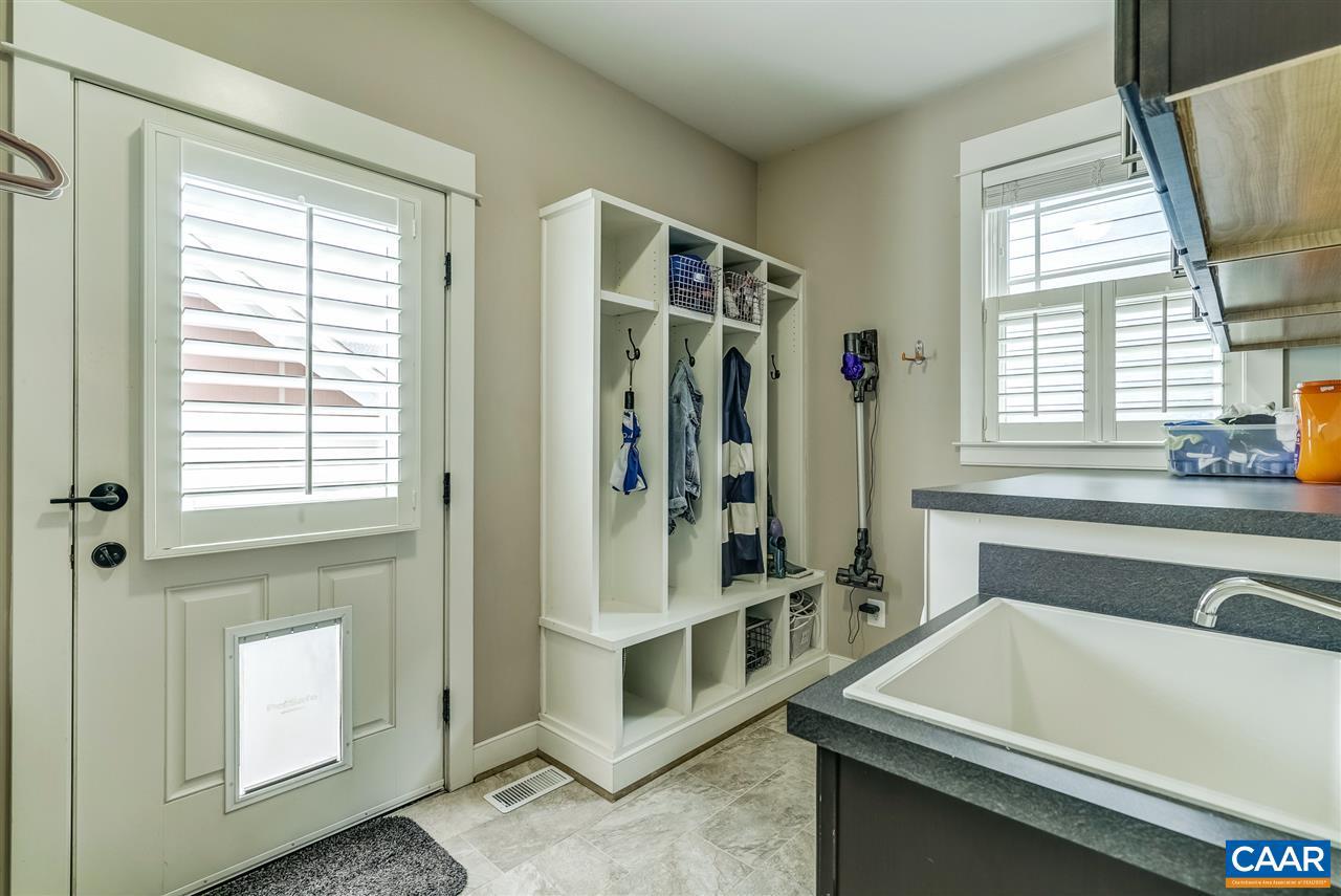 OLD TRAIL - Residential