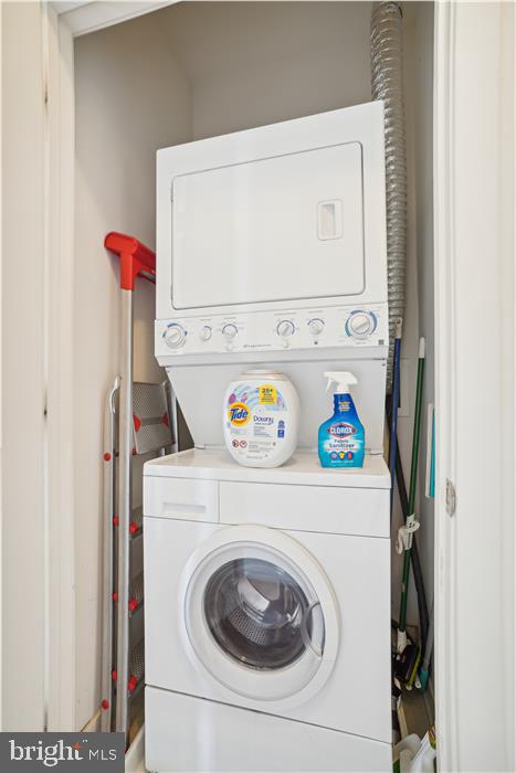 CHARLES VILLAGE - Residential