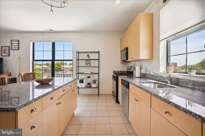 CHARLES VILLAGE - Residential