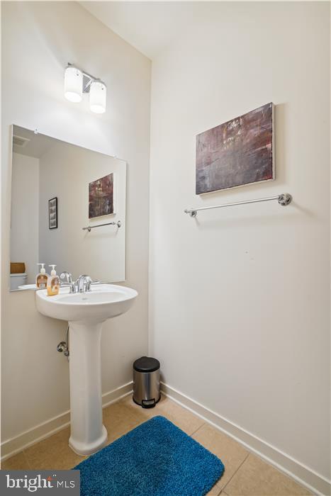 CHARLES VILLAGE - Residential