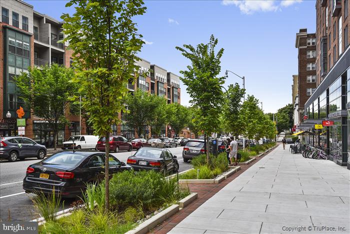 CHARLES VILLAGE - Residential