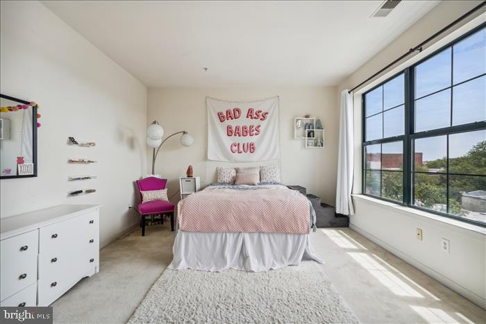 CHARLES VILLAGE - Residential