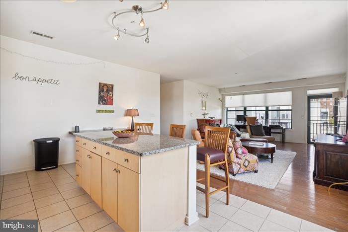 CHARLES VILLAGE - Residential