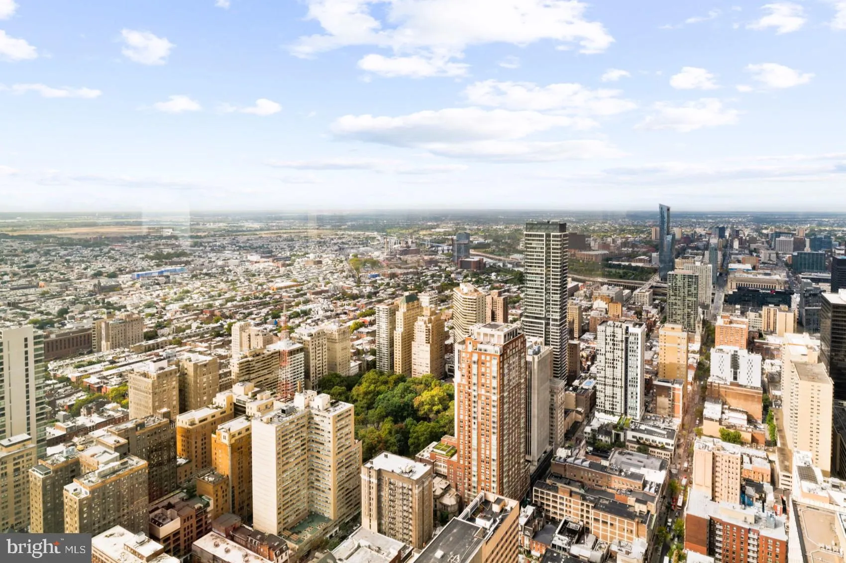 Philadelphia, Pennsylvania 19102, United States, 3 Bedrooms Bedrooms, ,4 BathroomsBathrooms,Residential,Active,78059