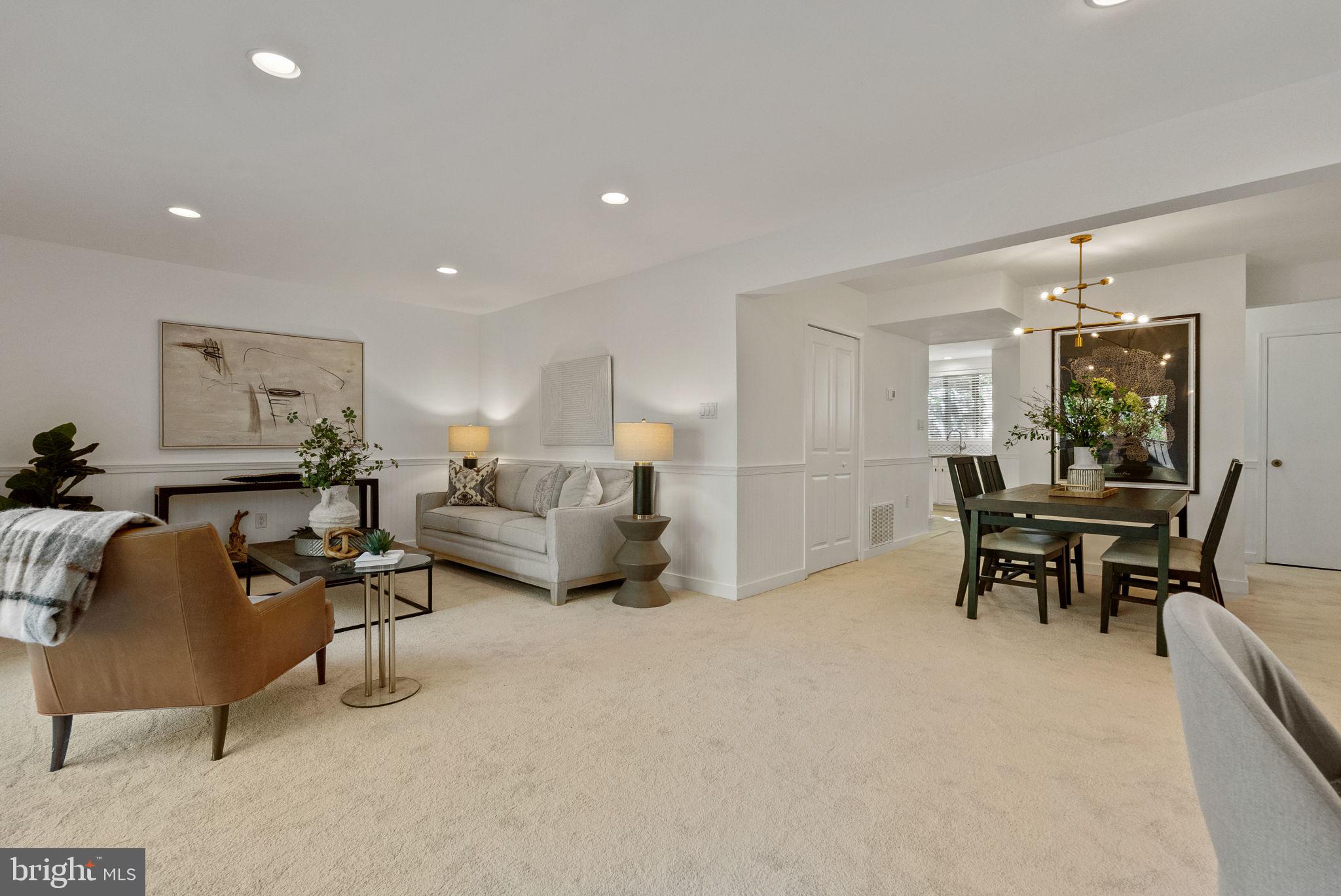 RESTON - Residential