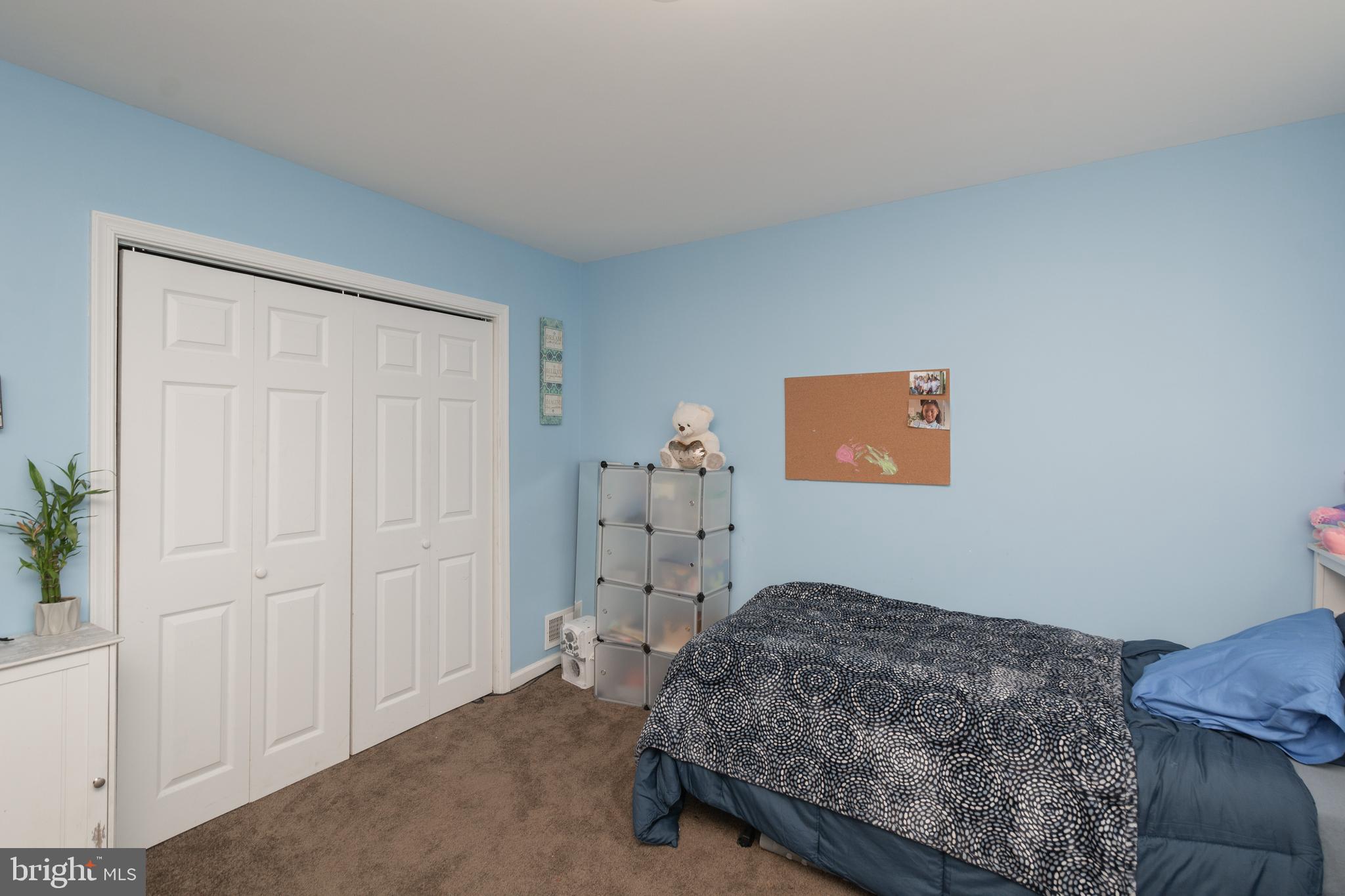 HILLCREST ESTATES - Residential