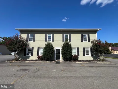 17079 Dahlgren Road Unit 2A, King George, VA MLS: VAKG2006392