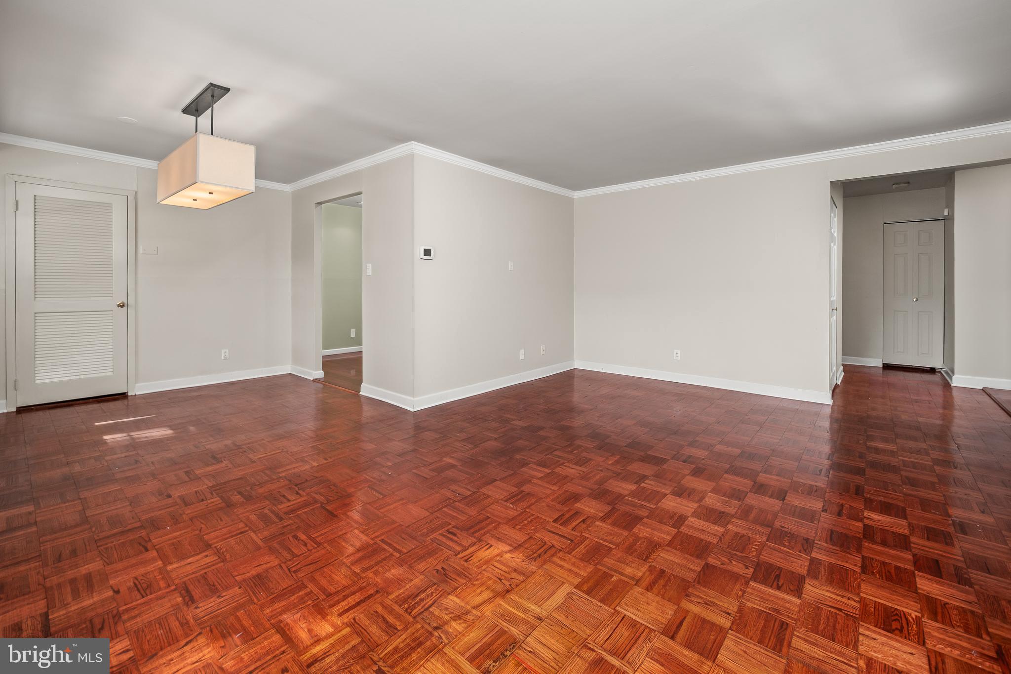 GYPSY LANE CONDOS - Residential