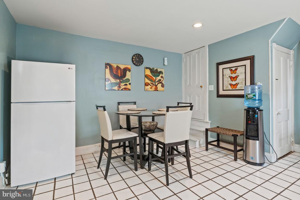 LANSDALE - Residential