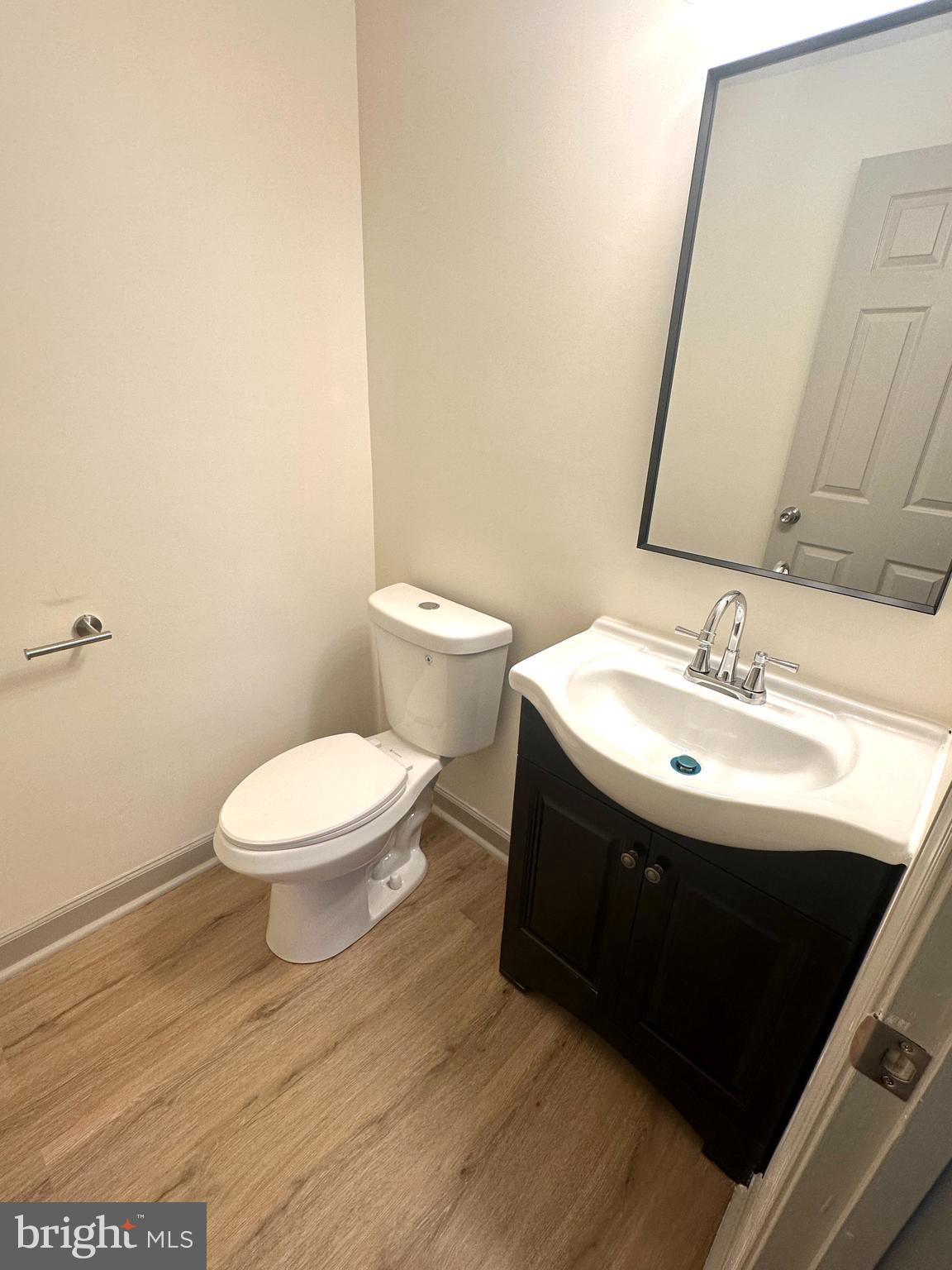 WOODS OF BAYVIEW - Residential