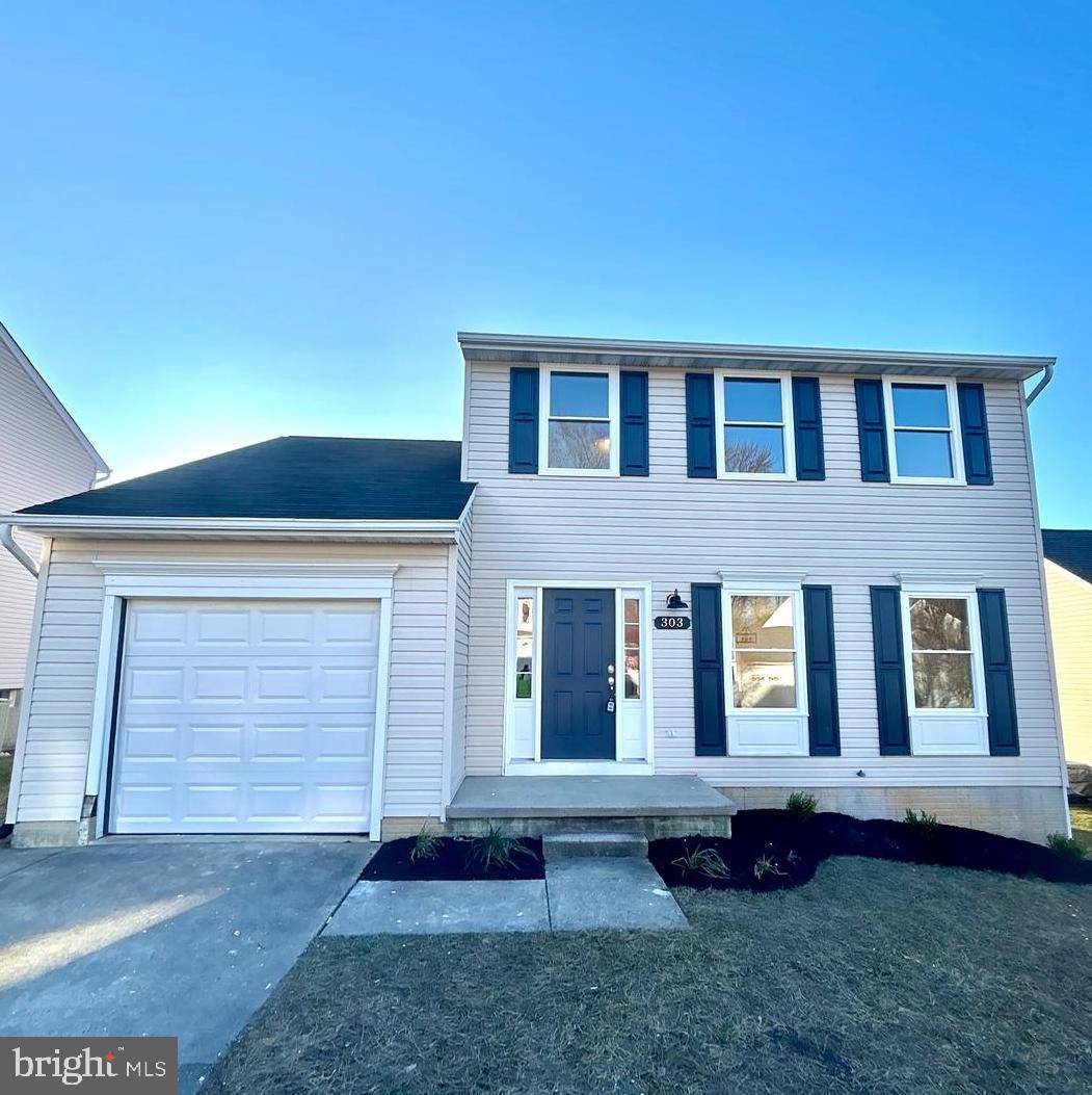 WOODS OF BAYVIEW - Residential