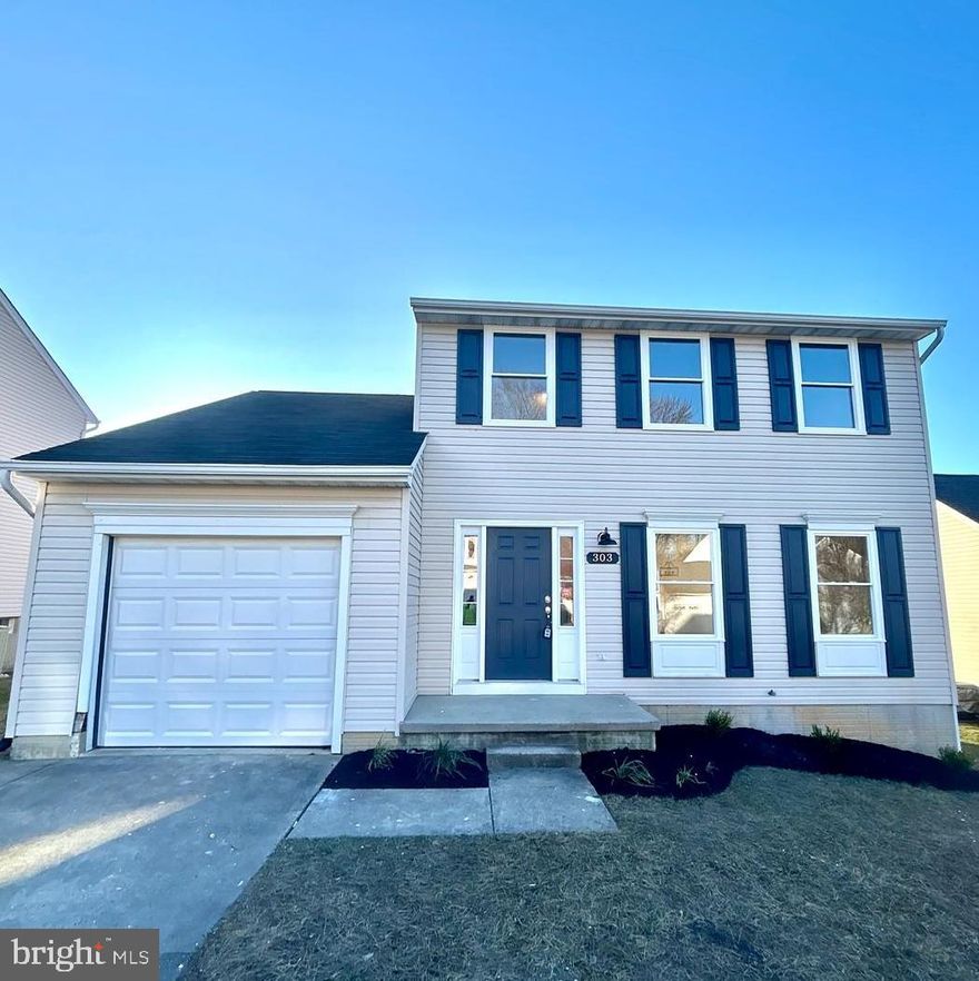 Recent, incredible updated 3BD/2/2BA colonial in Woods of Bay View! This home was built for entertaining and family fun! Prepare to fall in love with the modern floor plan complete with LVT Plank Flooring/new carpet, soft paint pallet, and designer finishes throughout. Delight your guests in the contemporary dining room & family room Or entertain in the lower level Rec Room with new plush carpeting.  Some new updates include: new Garage door, windows, roof, HVAC about 6 years old, freshly landscaped- ready for your furnishings!