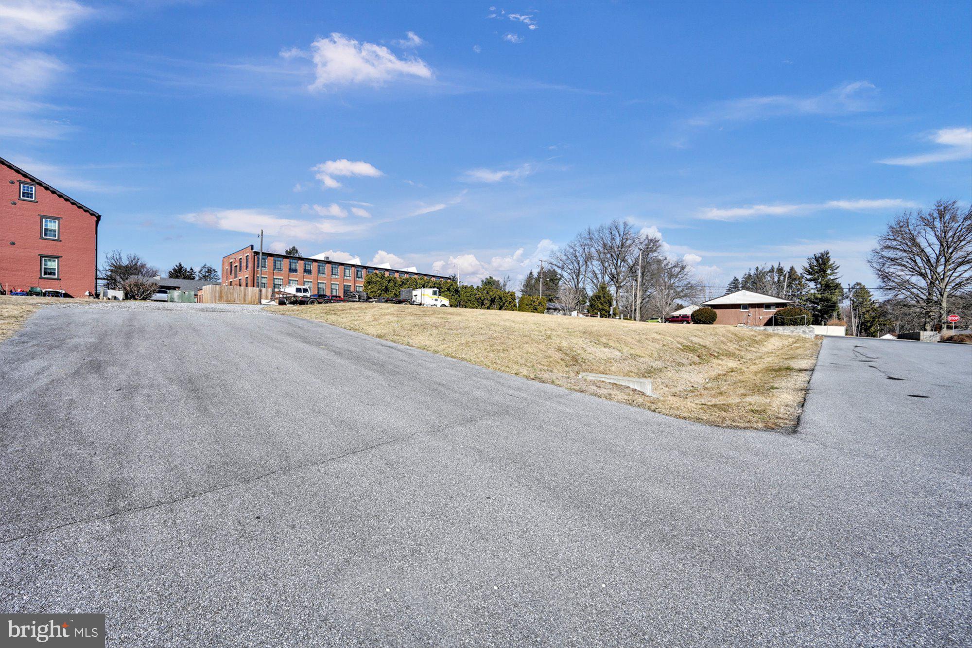400 E MAIN STREET