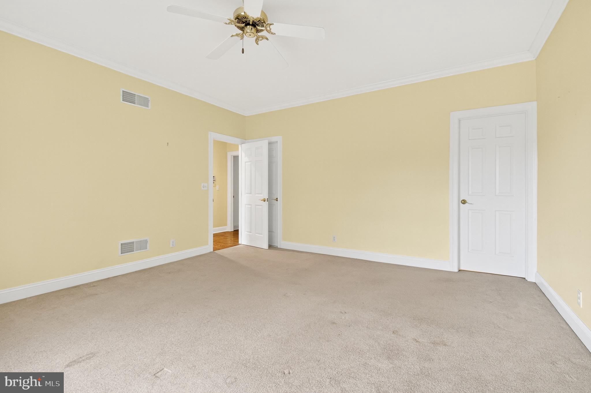 BRITTANY - Residential