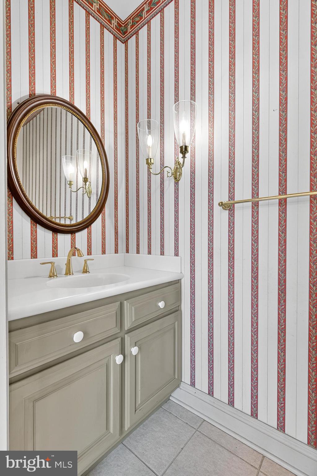 BRITTANY - Residential