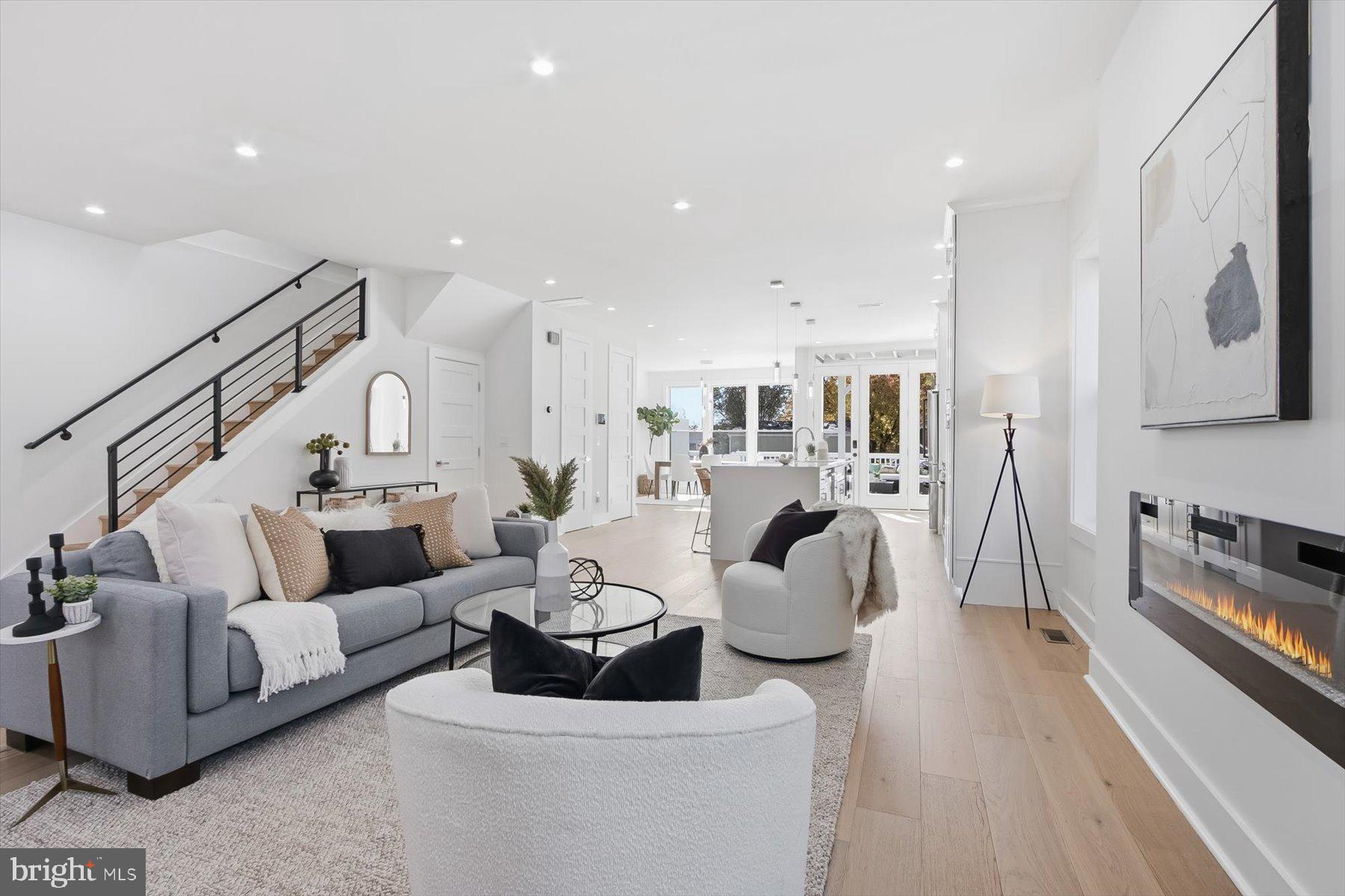 1312 GALLATIN STREET NW