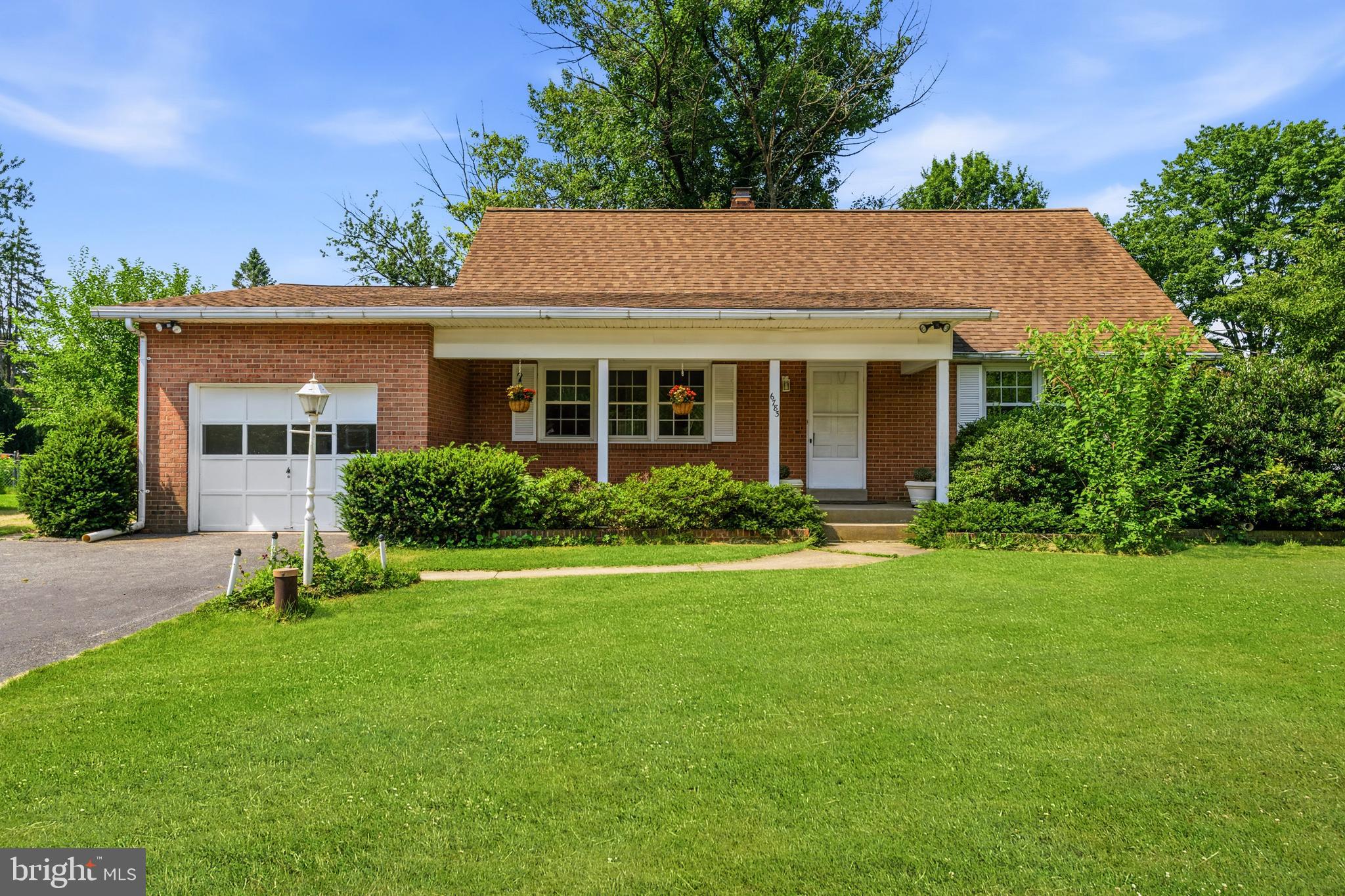 6783 SUNNYBROOK DRIVE