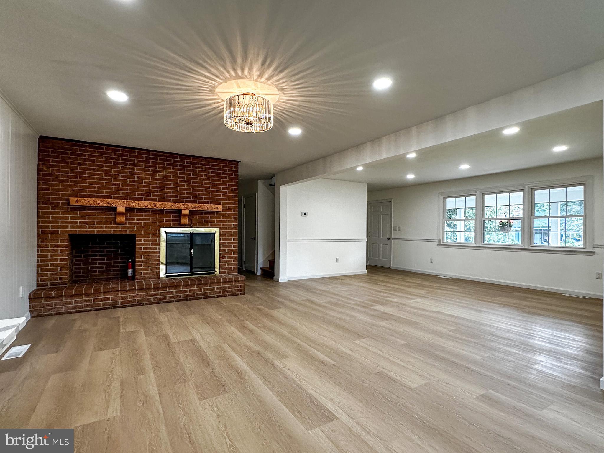 CLOVER HILL - Residential