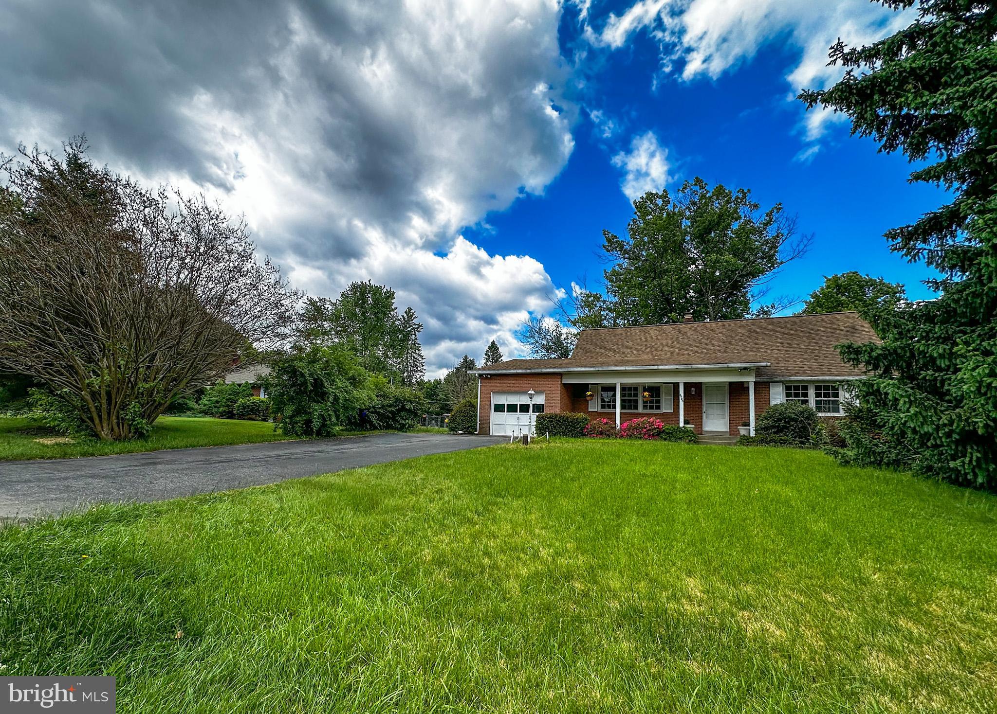 CLOVER HILL - Residential