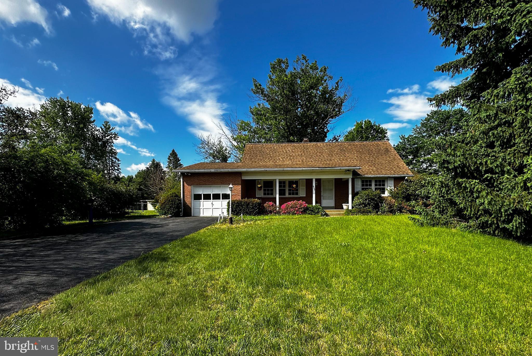 CLOVER HILL - Residential