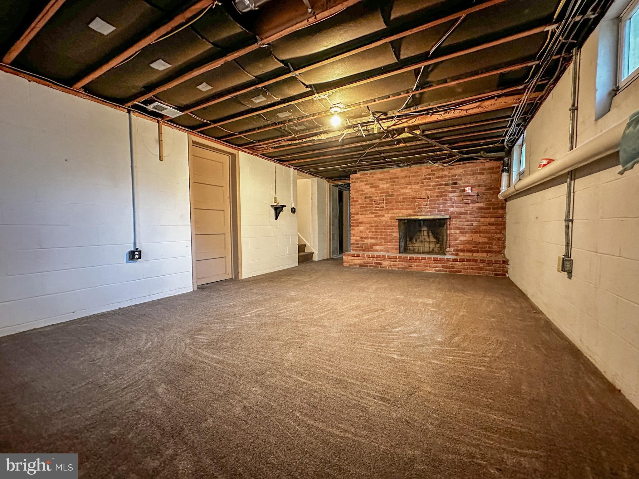 CLOVER HILL - Residential