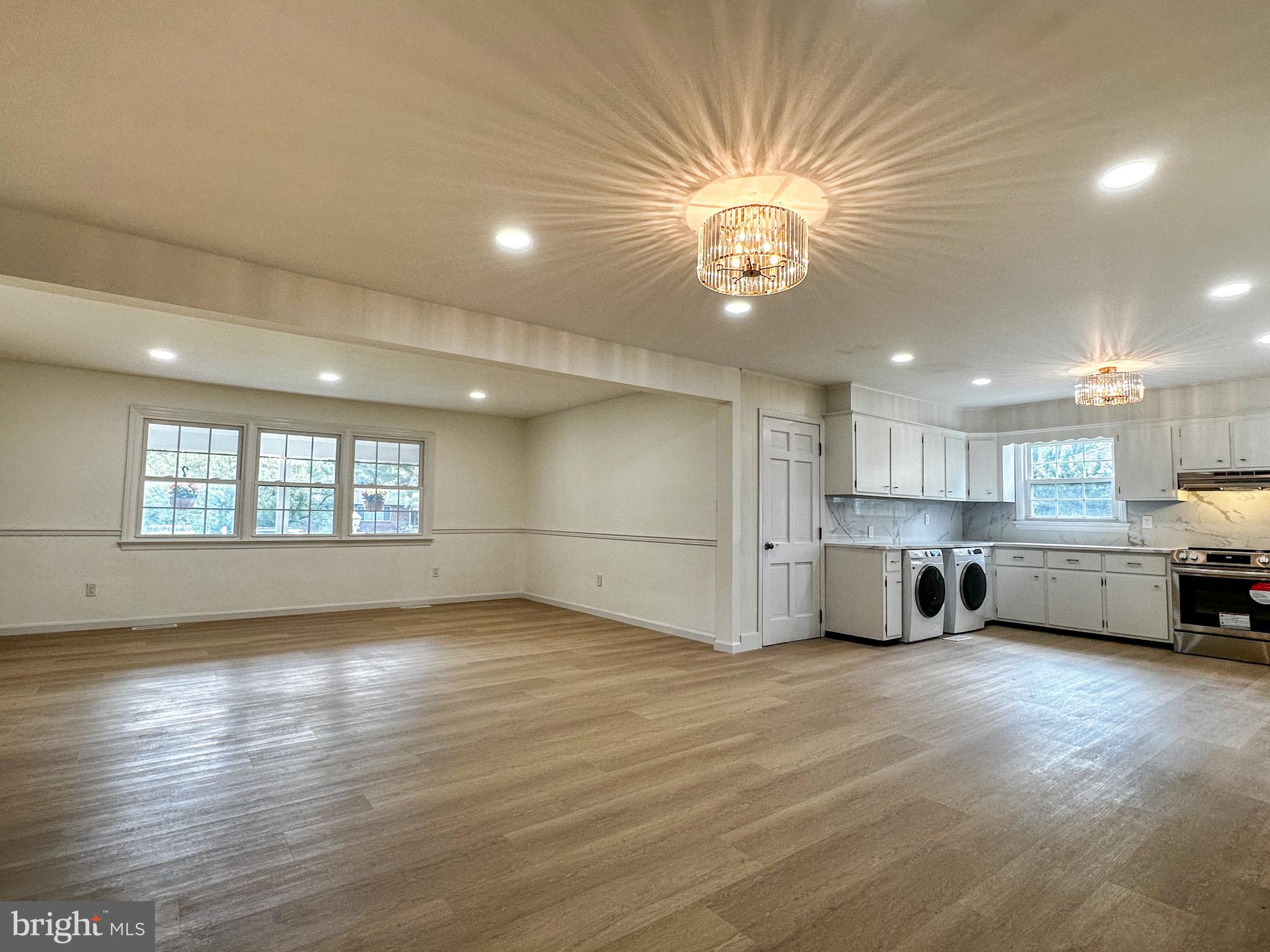 CLOVER HILL - Residential