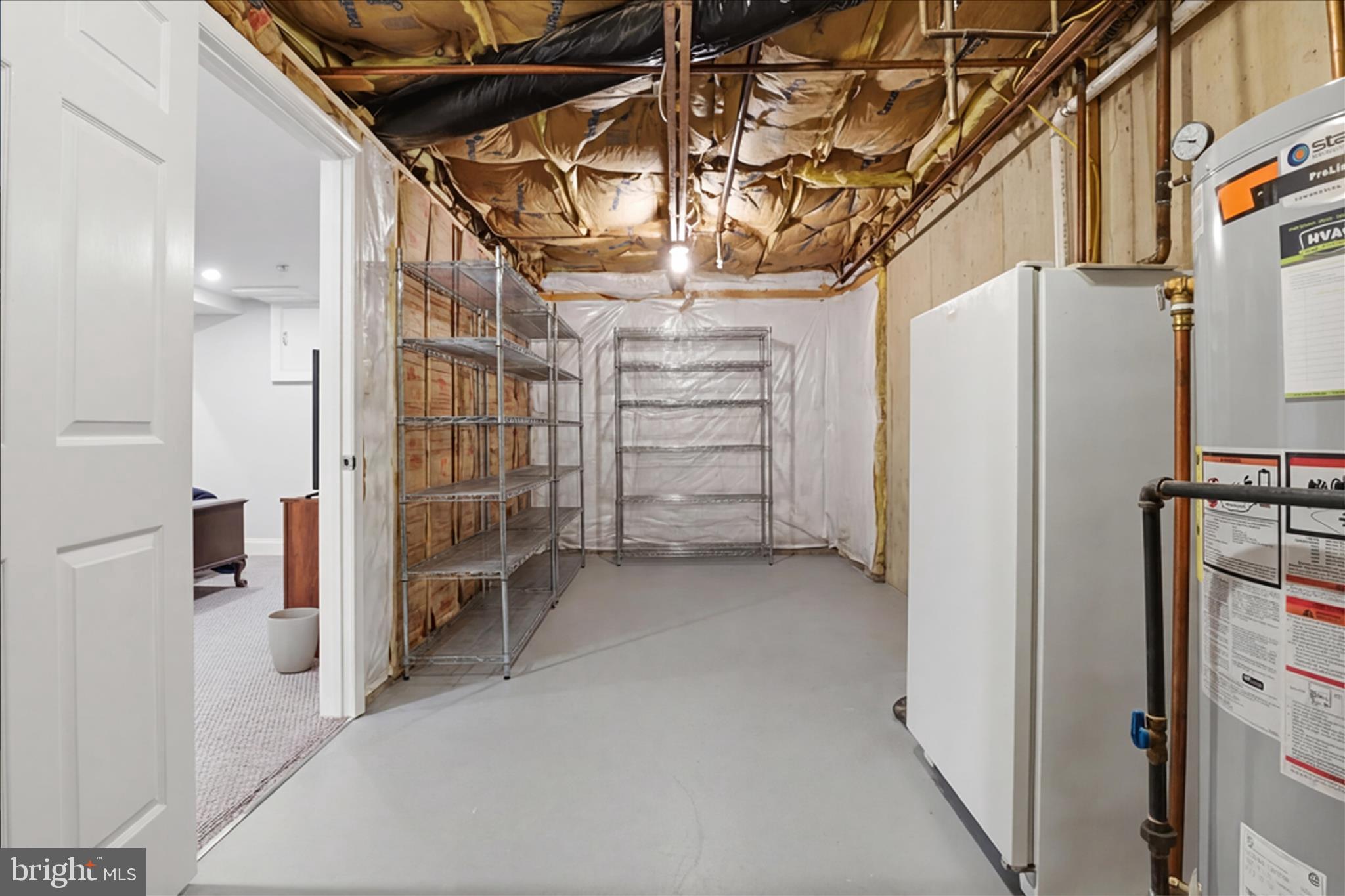 MCLEAN CREST - Residential