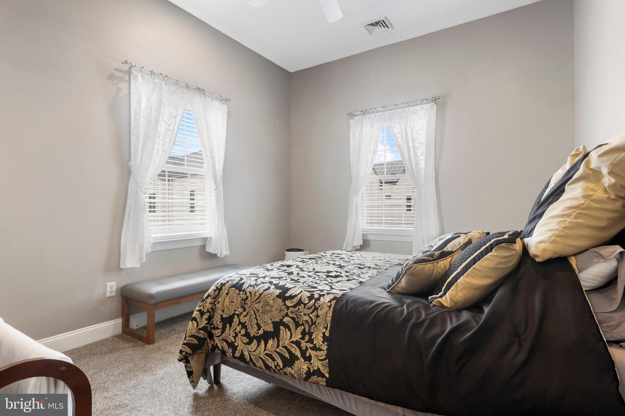 CHRISTINA LANDING - Residential