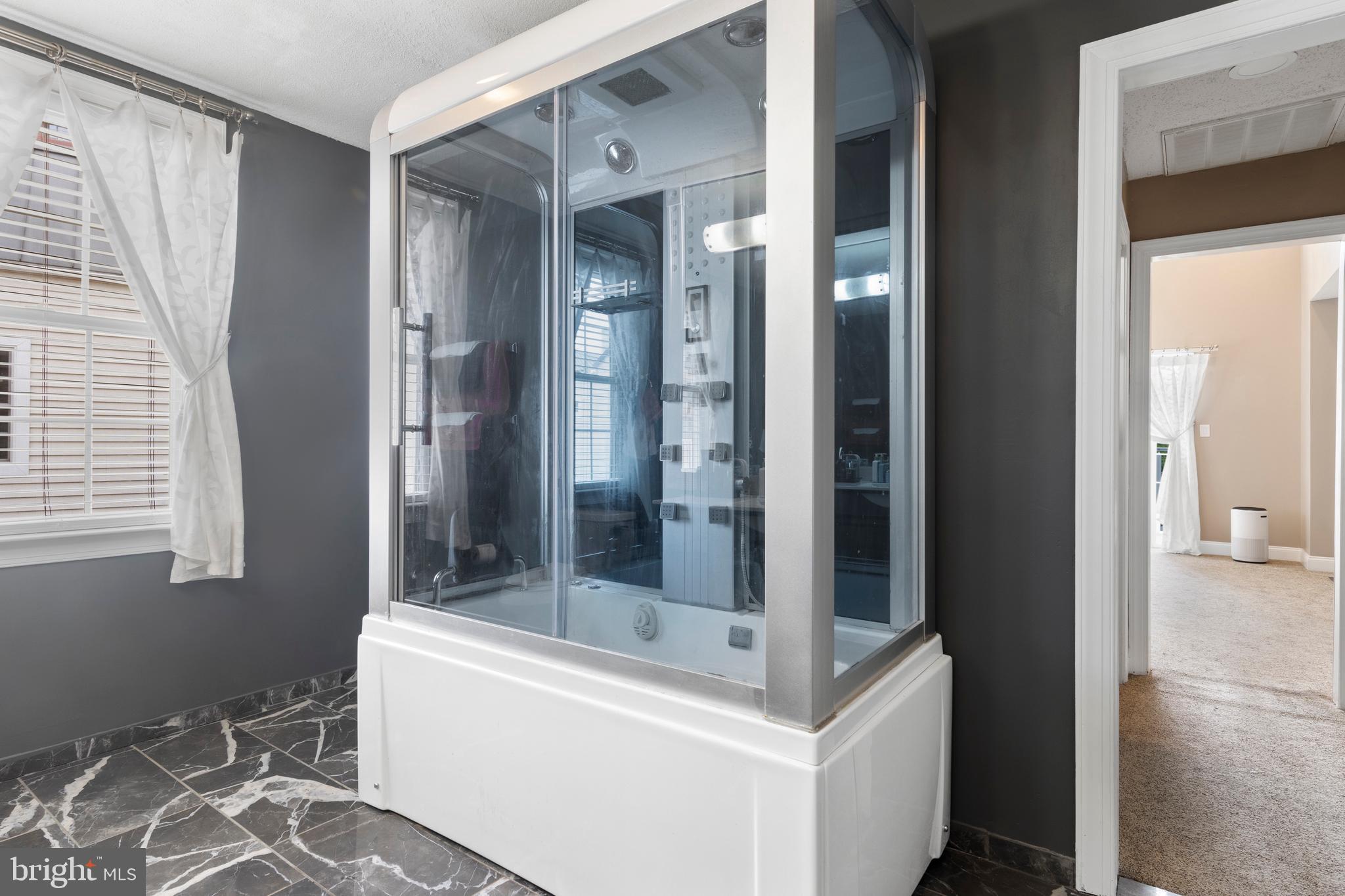 CHRISTINA LANDING - Residential