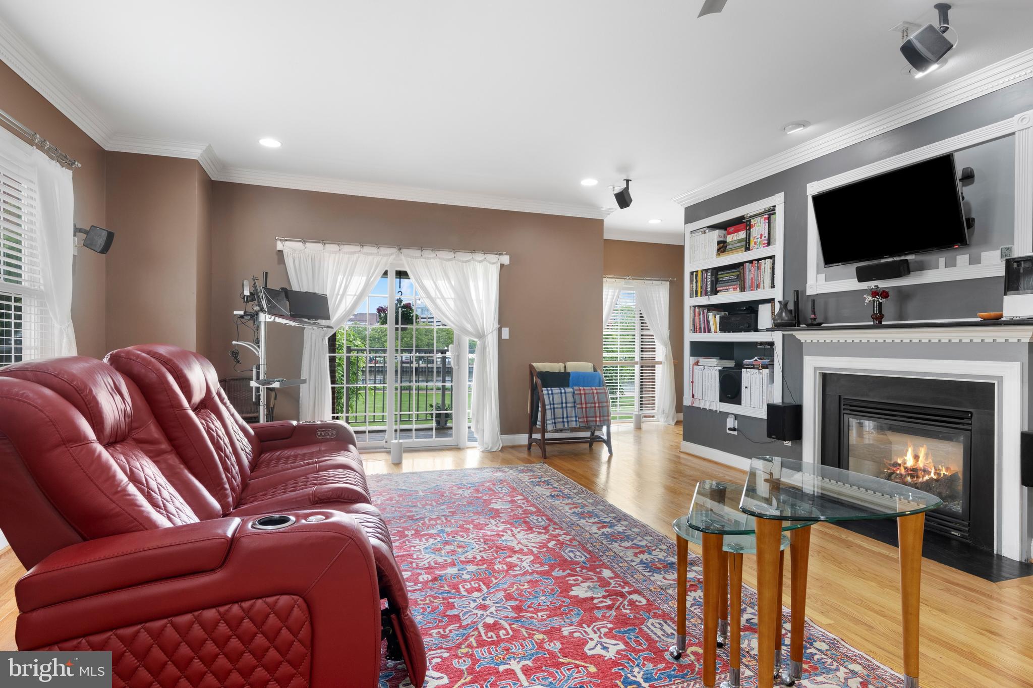 CHRISTINA LANDING - Residential