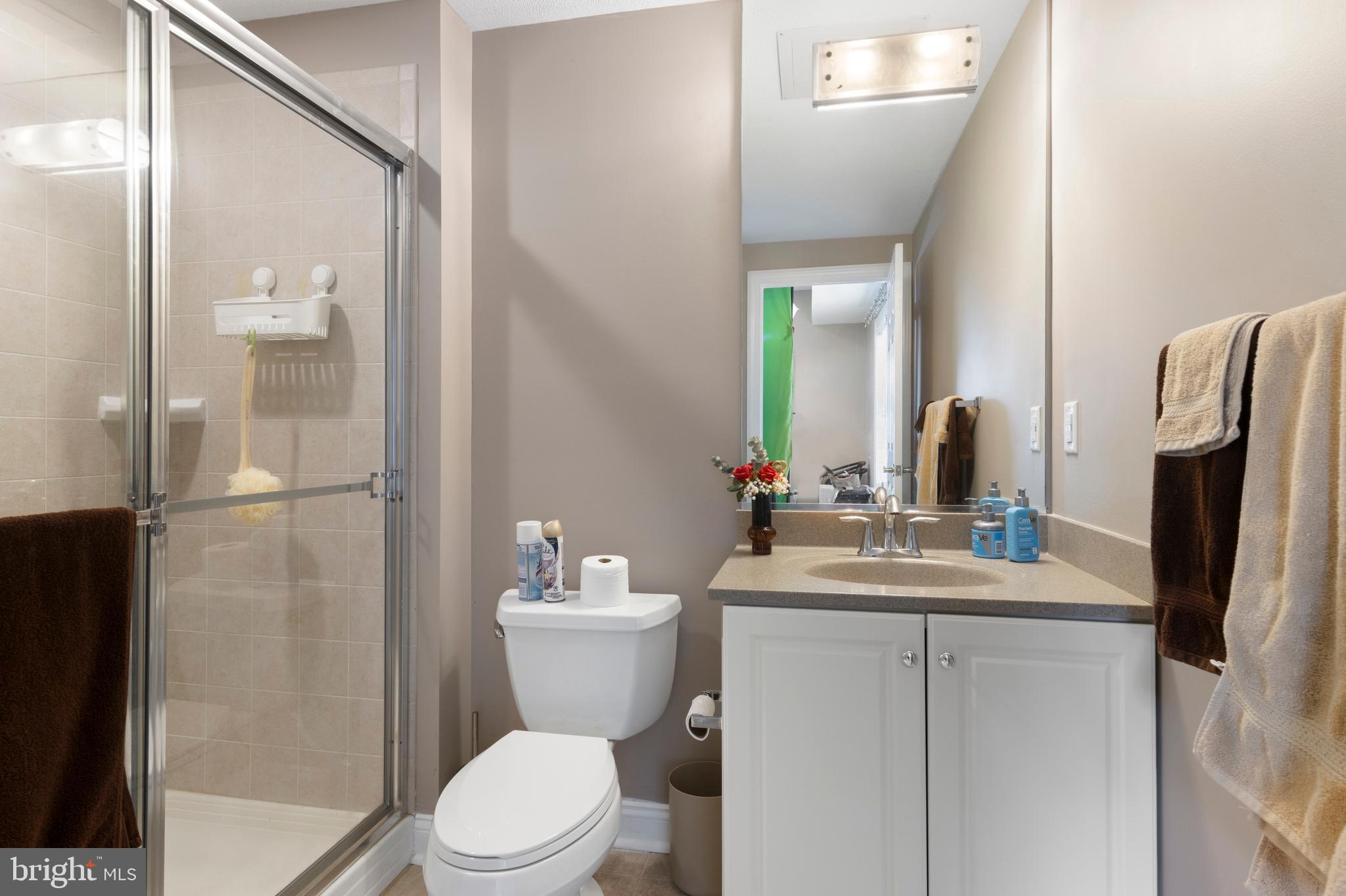 CHRISTINA LANDING - Residential