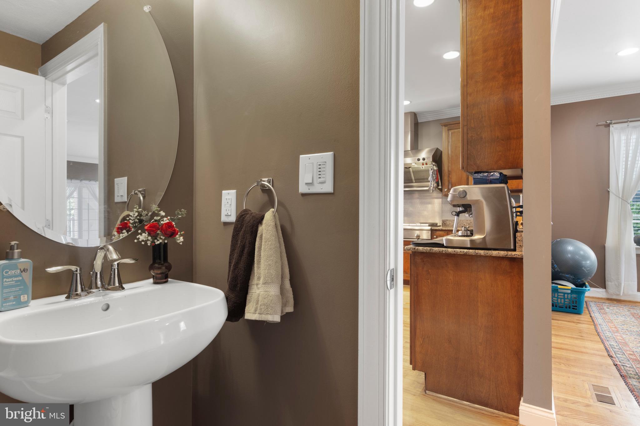 CHRISTINA LANDING - Residential