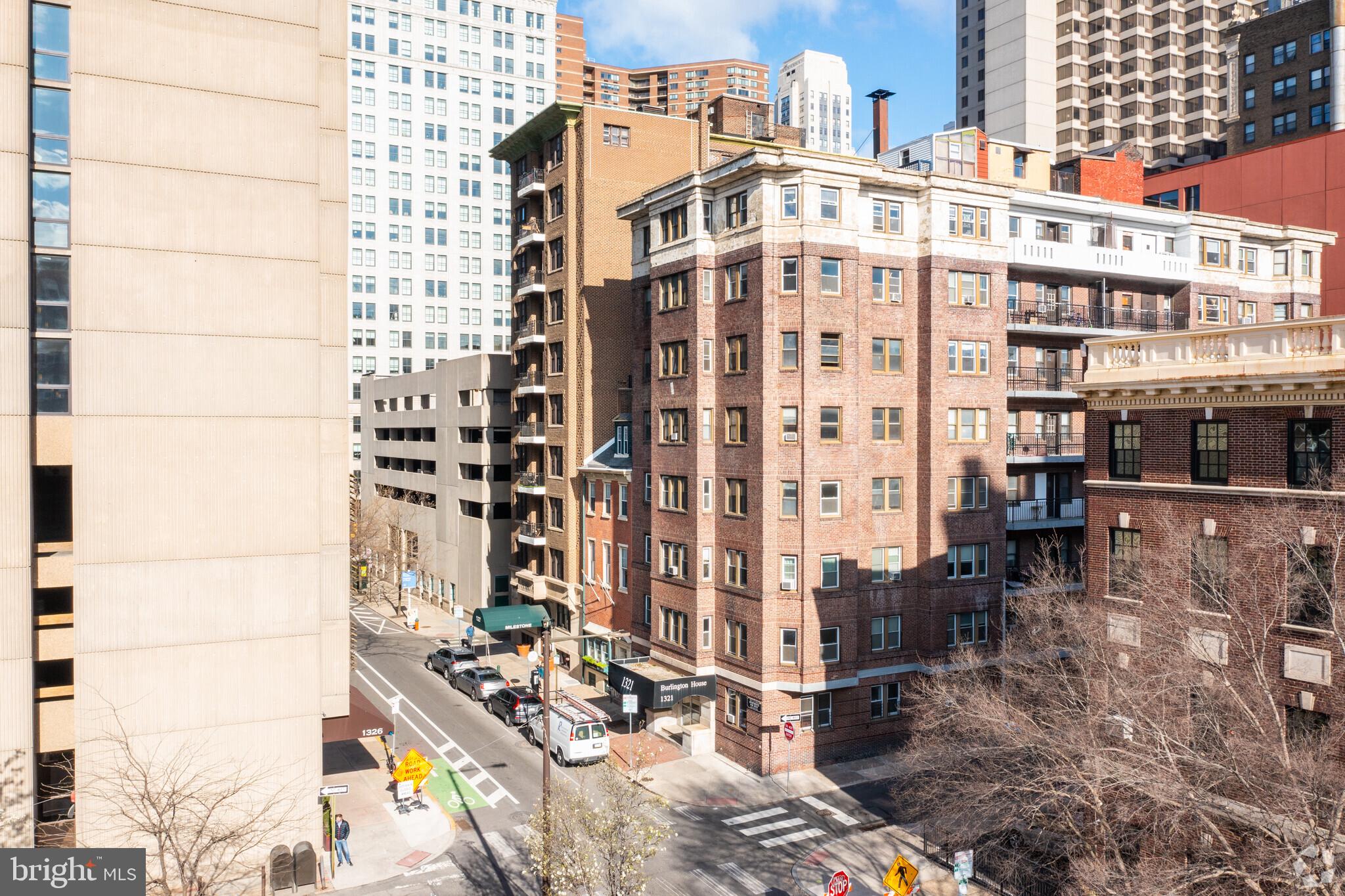 CENTER CITY - Commercial Sale