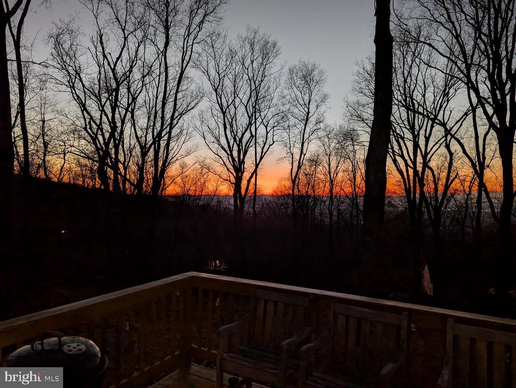 Photo of 1099 High Top Road, LINDEN, VA 22642 (MLS # VAWR2015830)