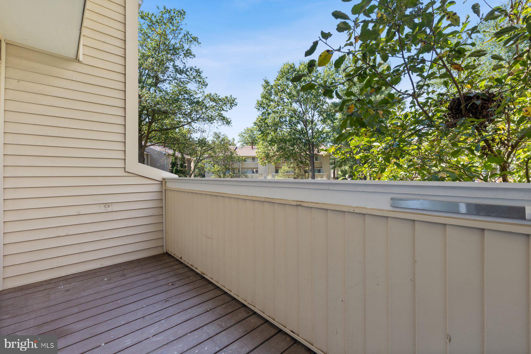 FARMINGDALE - Residential